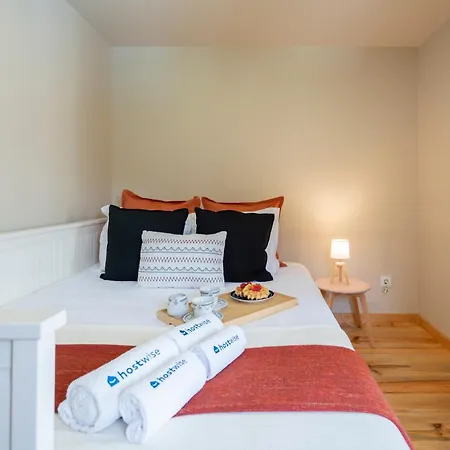 Host Wise - Spacious Comfortable House Pool
