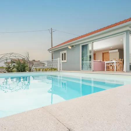 Host Wise - Spacious Comfortable House Pool Dom wakacyjny Amarante